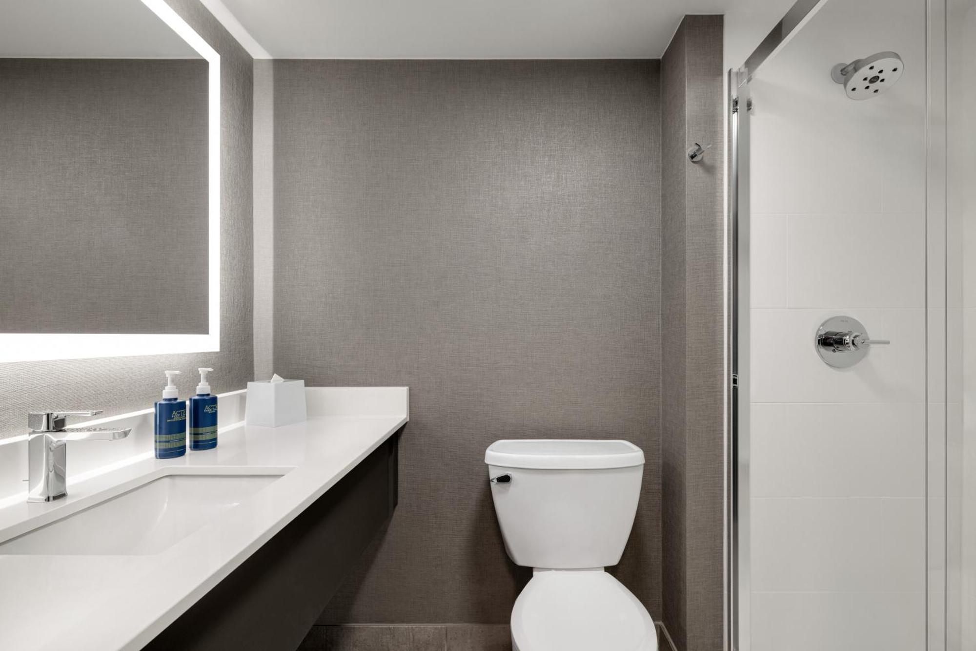 Four Points By Sheraton Columbus-Polaris Екстер'єр фото